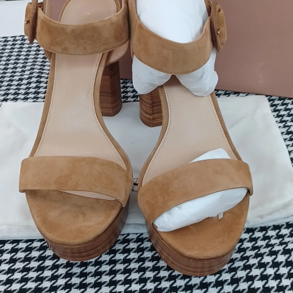 Via Spiga Ira Suede/Wood Platform NIB